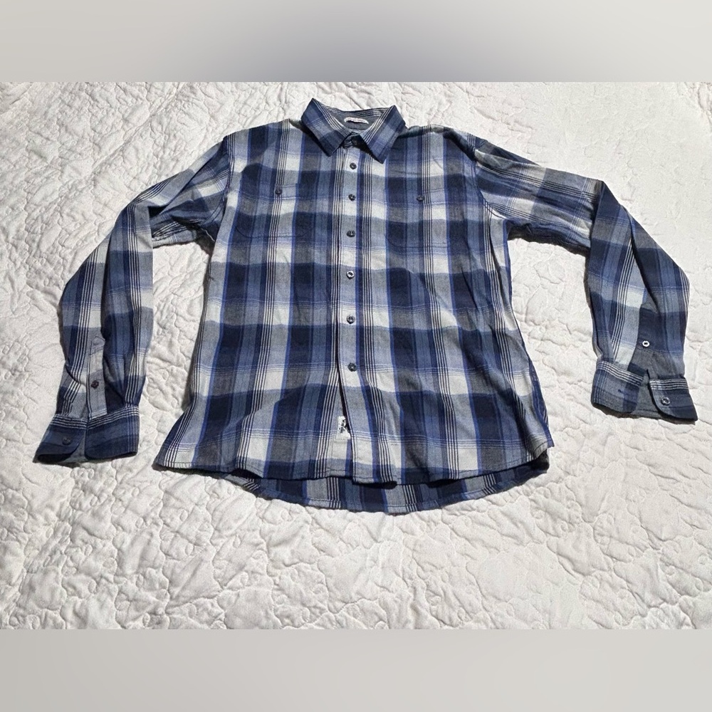 Men’s Button Down Size Medium Wrangler Long Sleeve Blue Grey Shirt